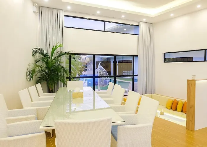 Luxi Pool Premier Private In Cebu *