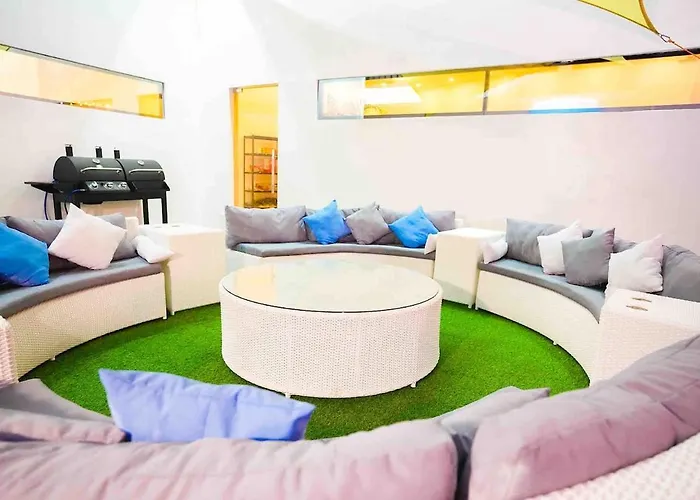 Luxi Pool Premier Private In Cebu * Lapu-Lapu City
