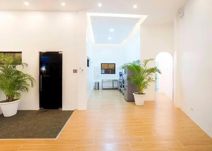 Luxi Pool Premier Private In Cebu